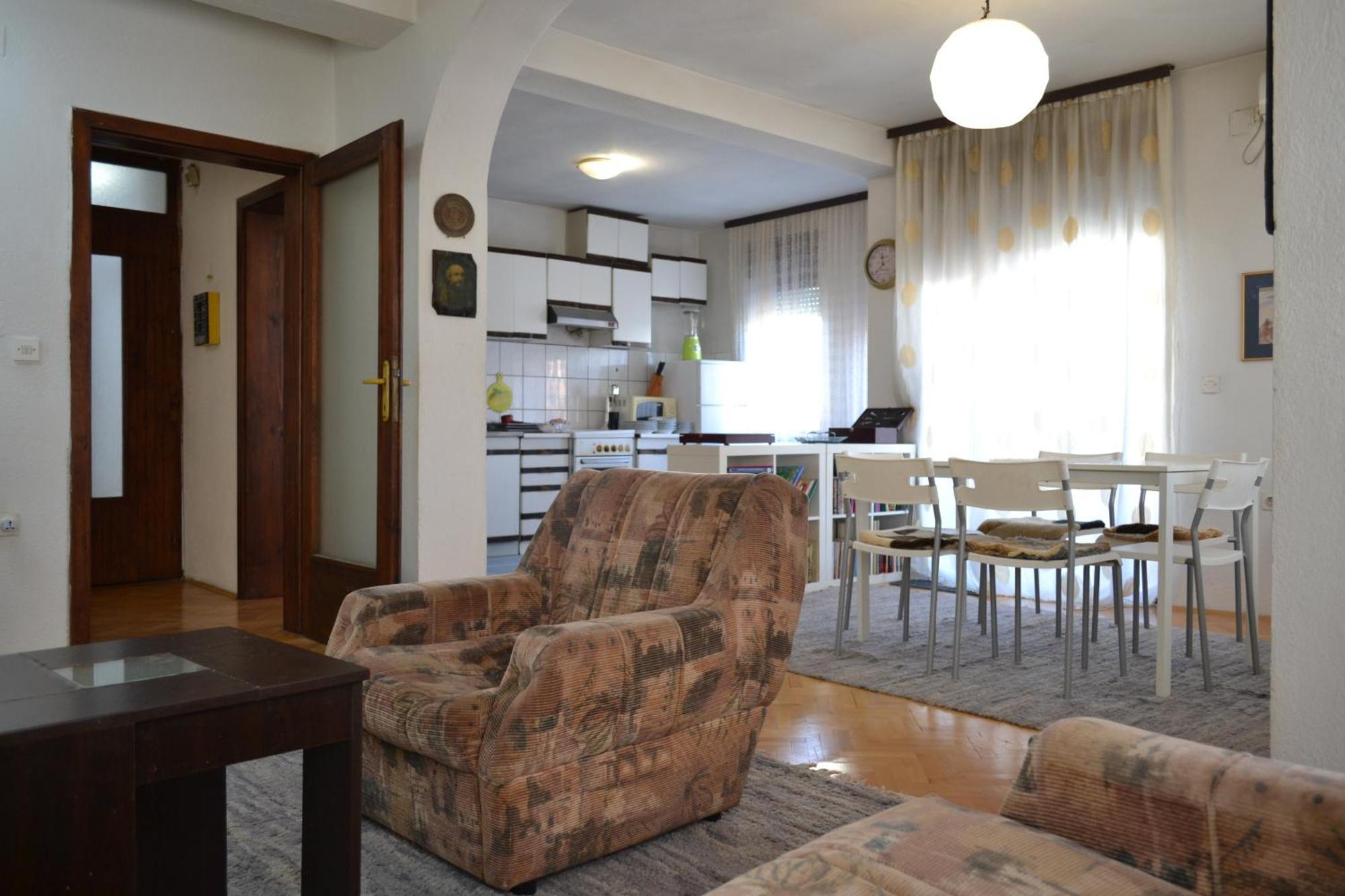 Apartment In Prilep Buitenkant foto